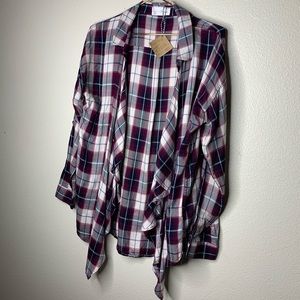 NWOT Lillie Avenue Plaid Cardigan